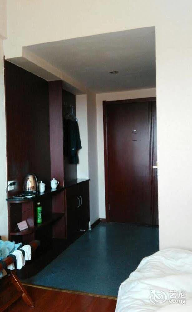 Tianjin Jingjin Hotel Экстерьер фото